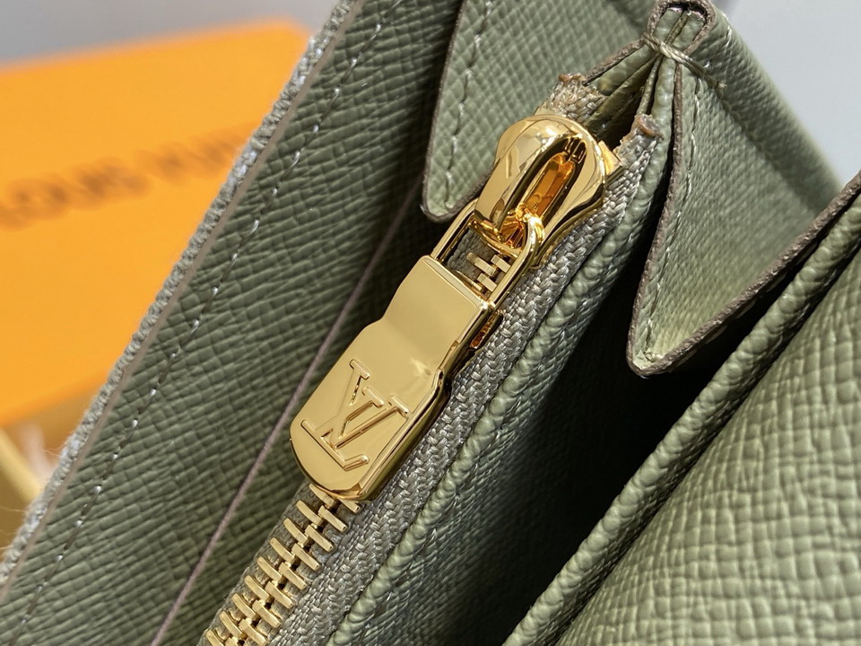 L X V Wallets(Multiple sizes) detail 9