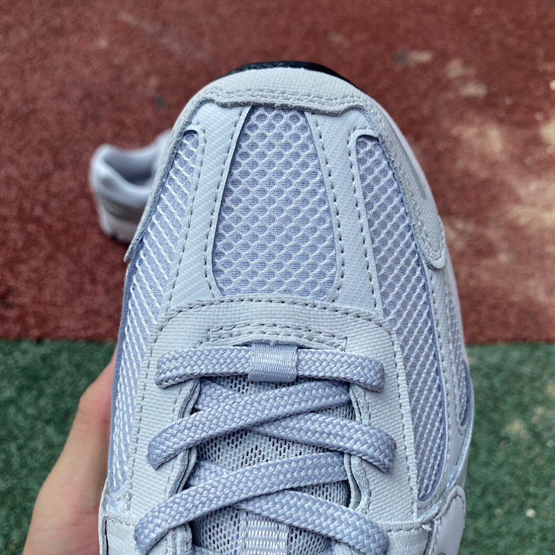 Zoom Vomero 5白灰 Nike Air Zoom Vomero 5防滑耐磨女款 低帮跑步鞋 bv1358-001