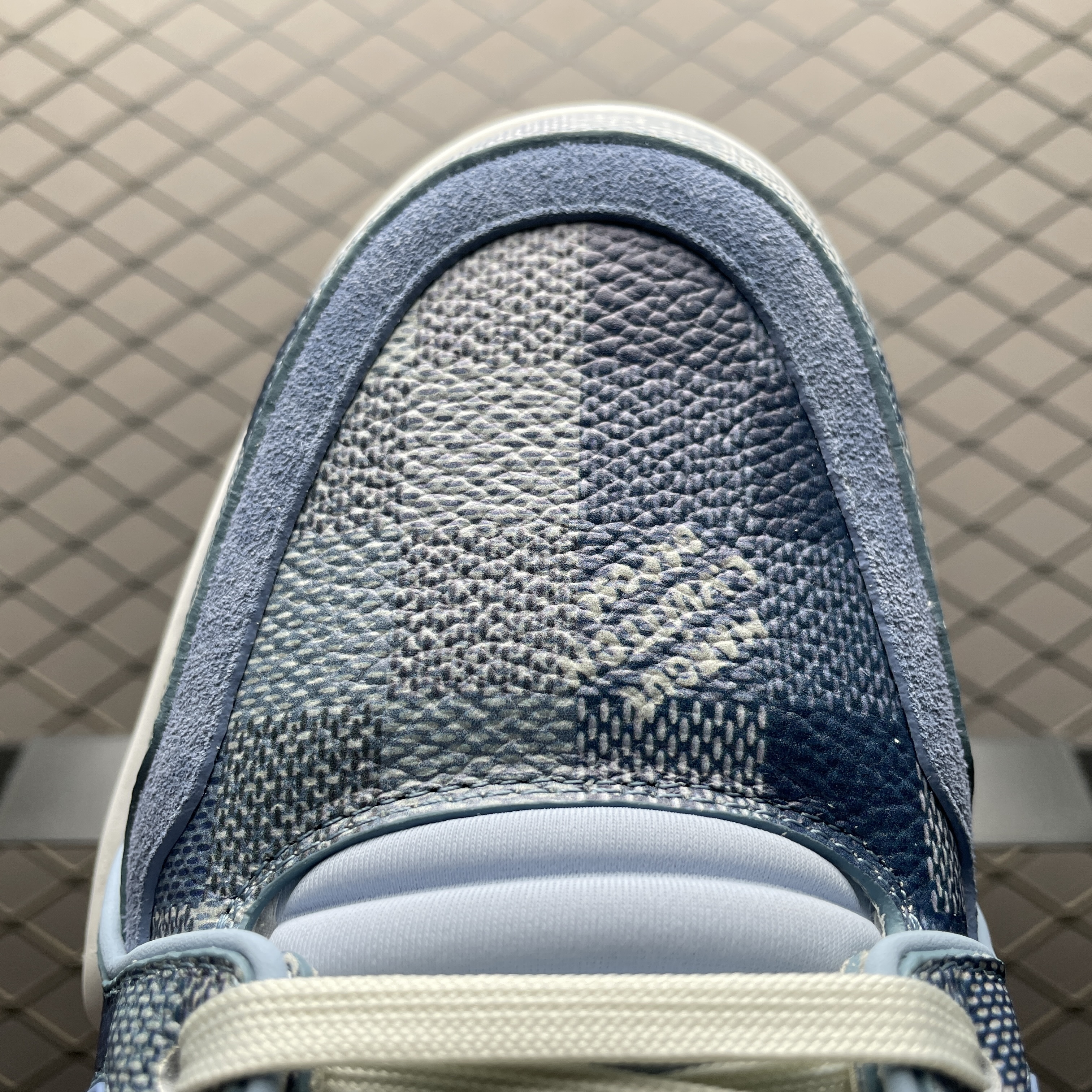 L X V 26ss TRAINER Sneakers detail 9