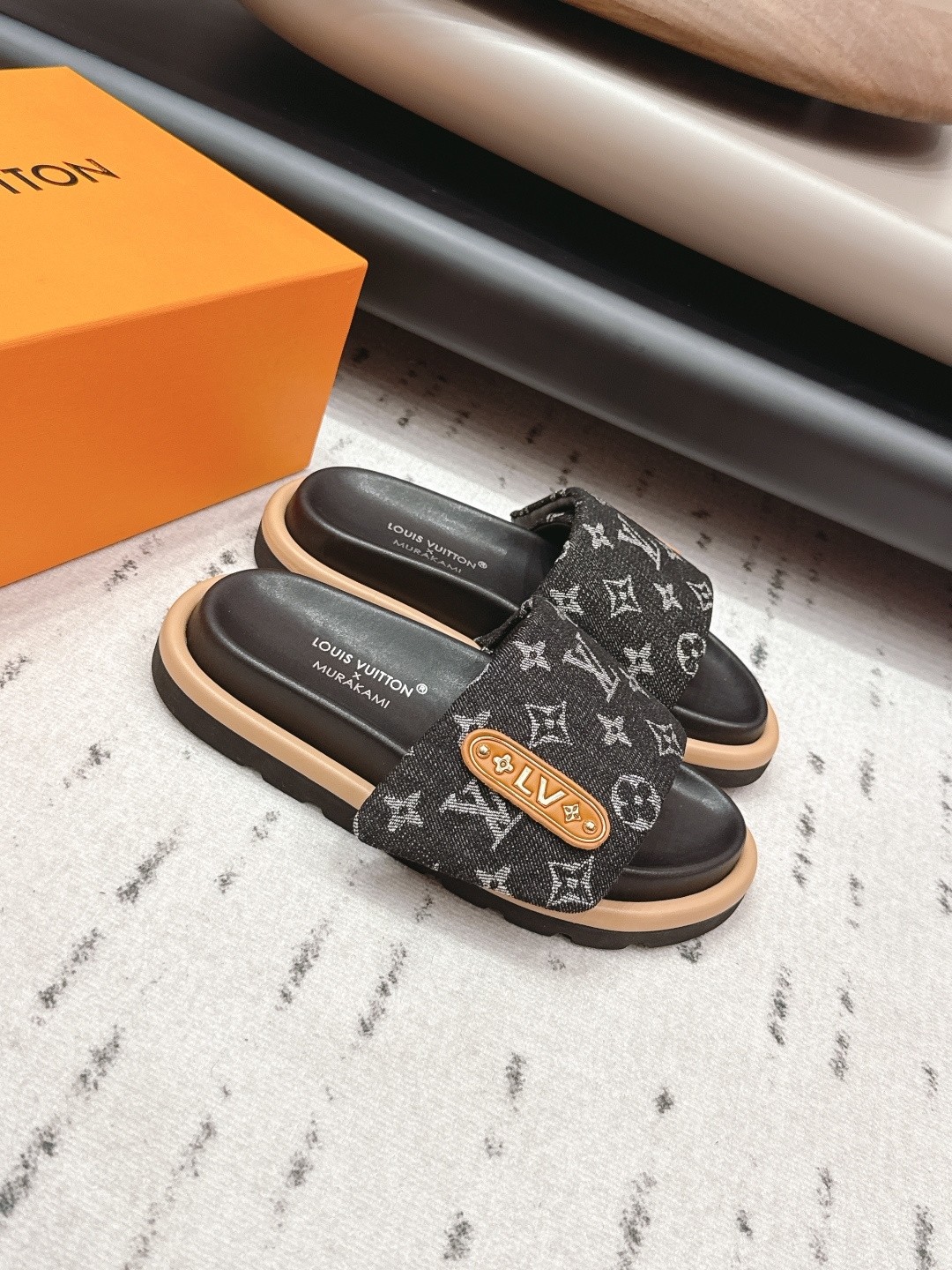 L X V SLIPPERS(Multiple colors) detail 7