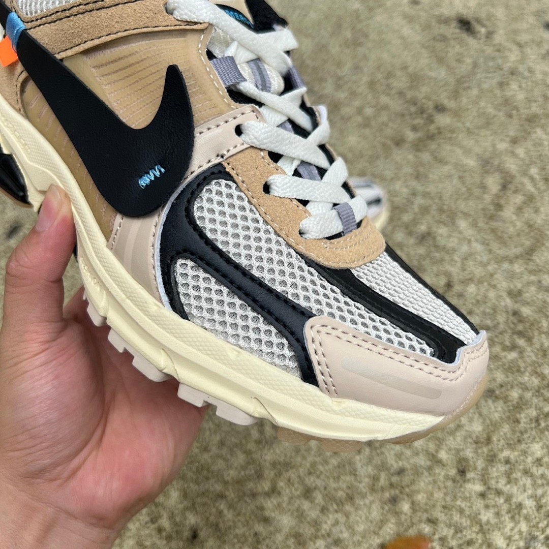 耐克王 Vomero 5白棕 Nike Zoom Vomero 5 复古运动跑步鞋 FD0533-010
