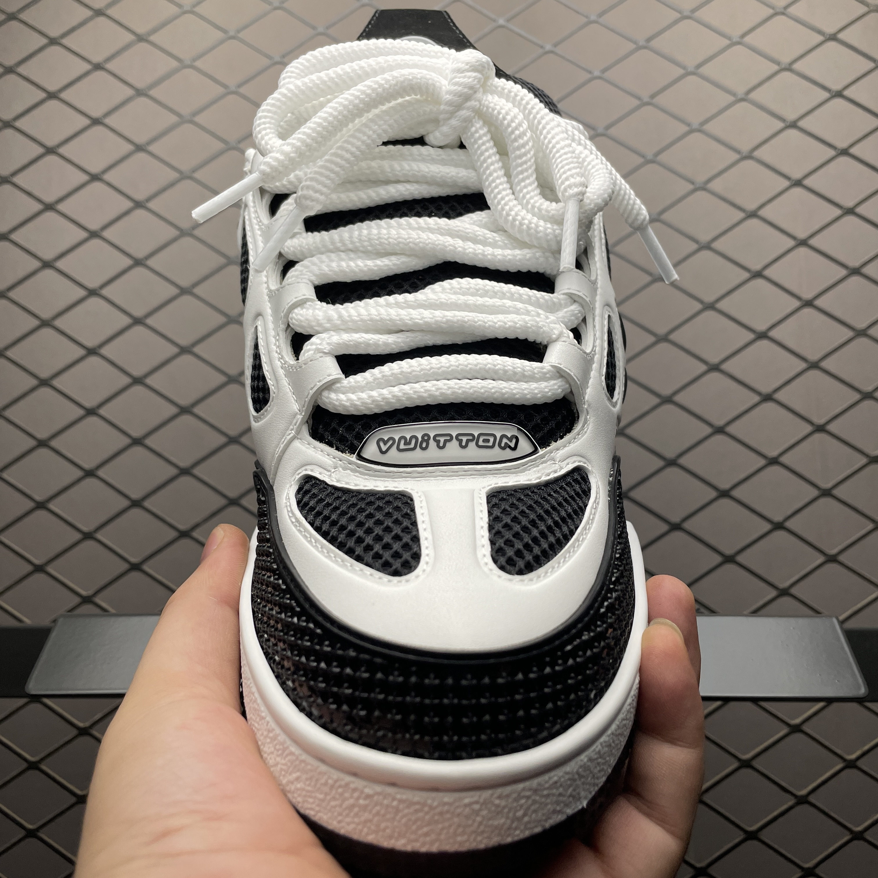 L X V Skate Sneaker detail 9