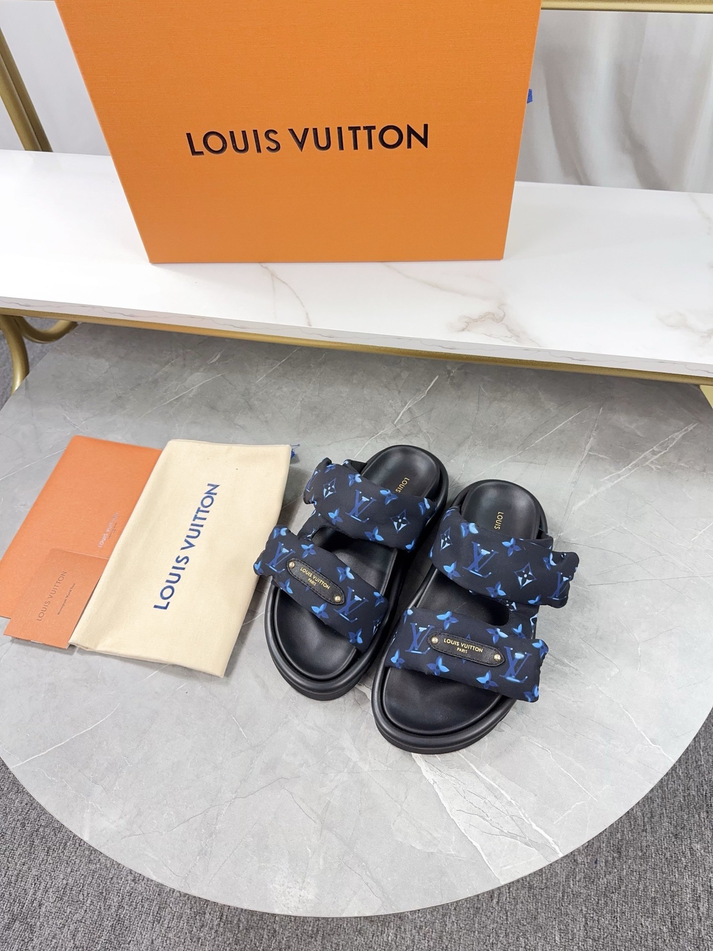 L X V SLIPPERS(Multiple colors) detail 17