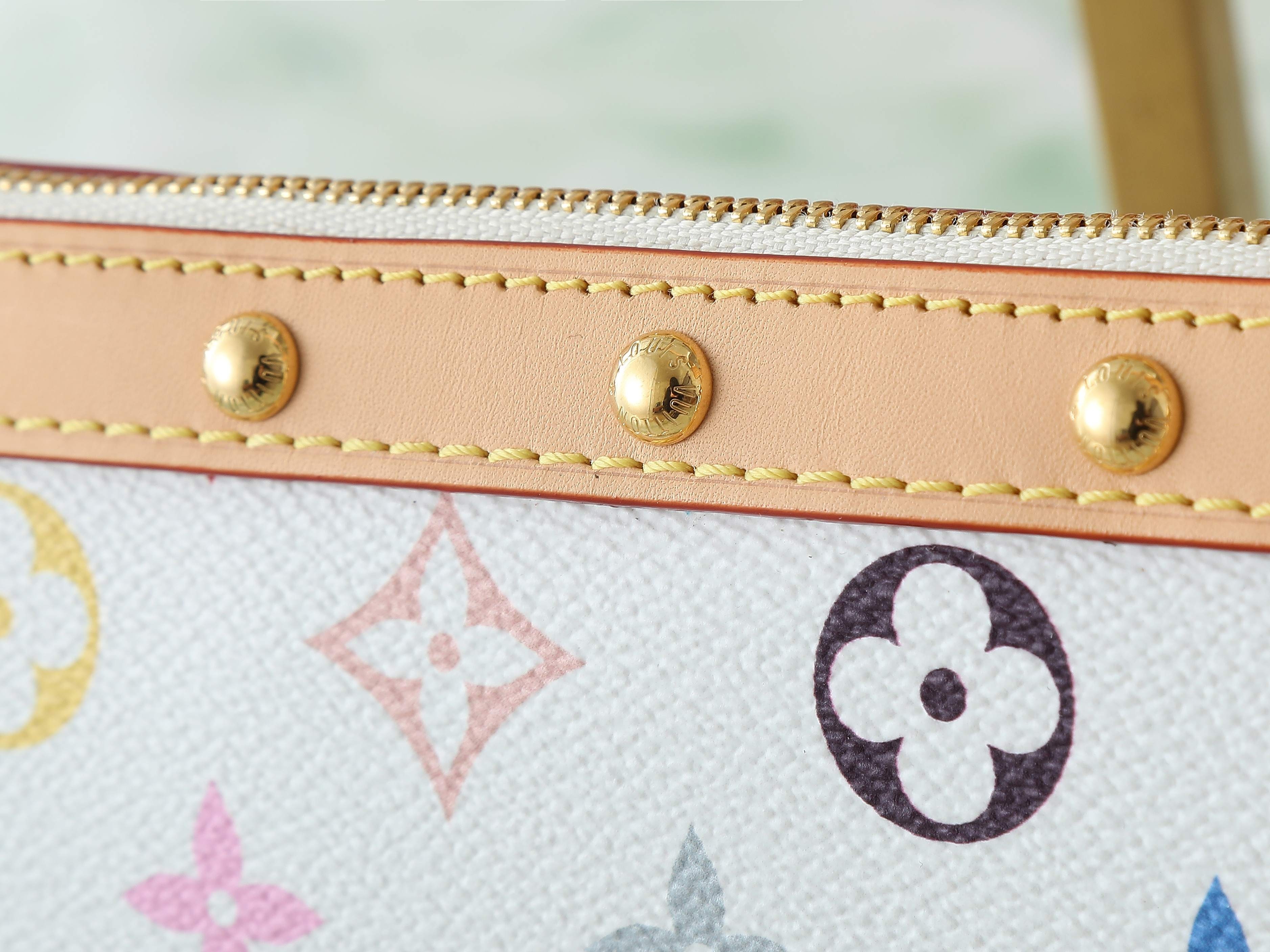 L X V x TM POCHETTE ACCESSOIRES M13404/M13663 13x4x22cm(Multiple colors) detail 9