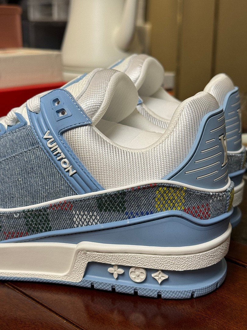 LV Trainer  仔蓝三彩棋盘格 尺码：36-46  48