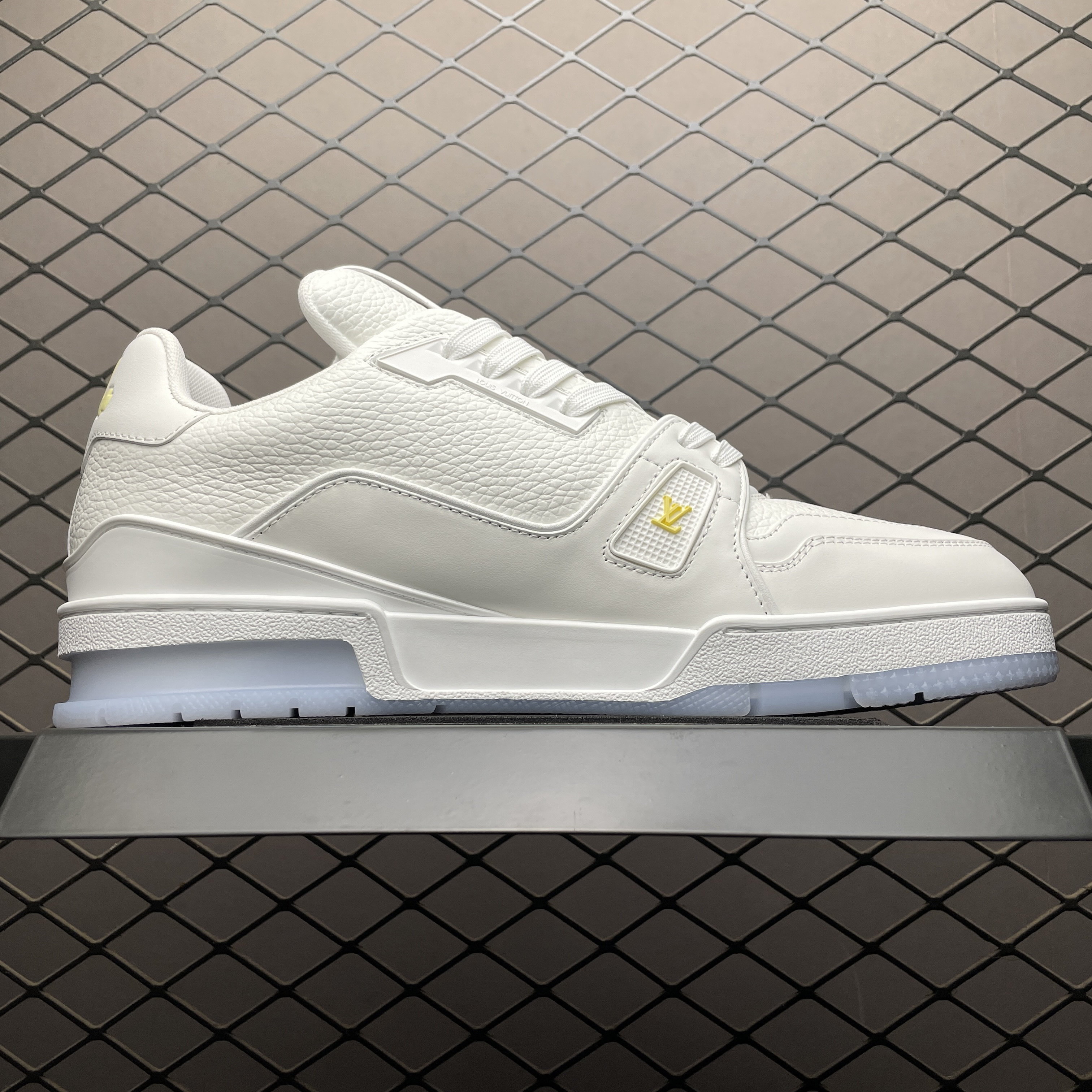 L X V TRAINER SNEAKERS detail 3