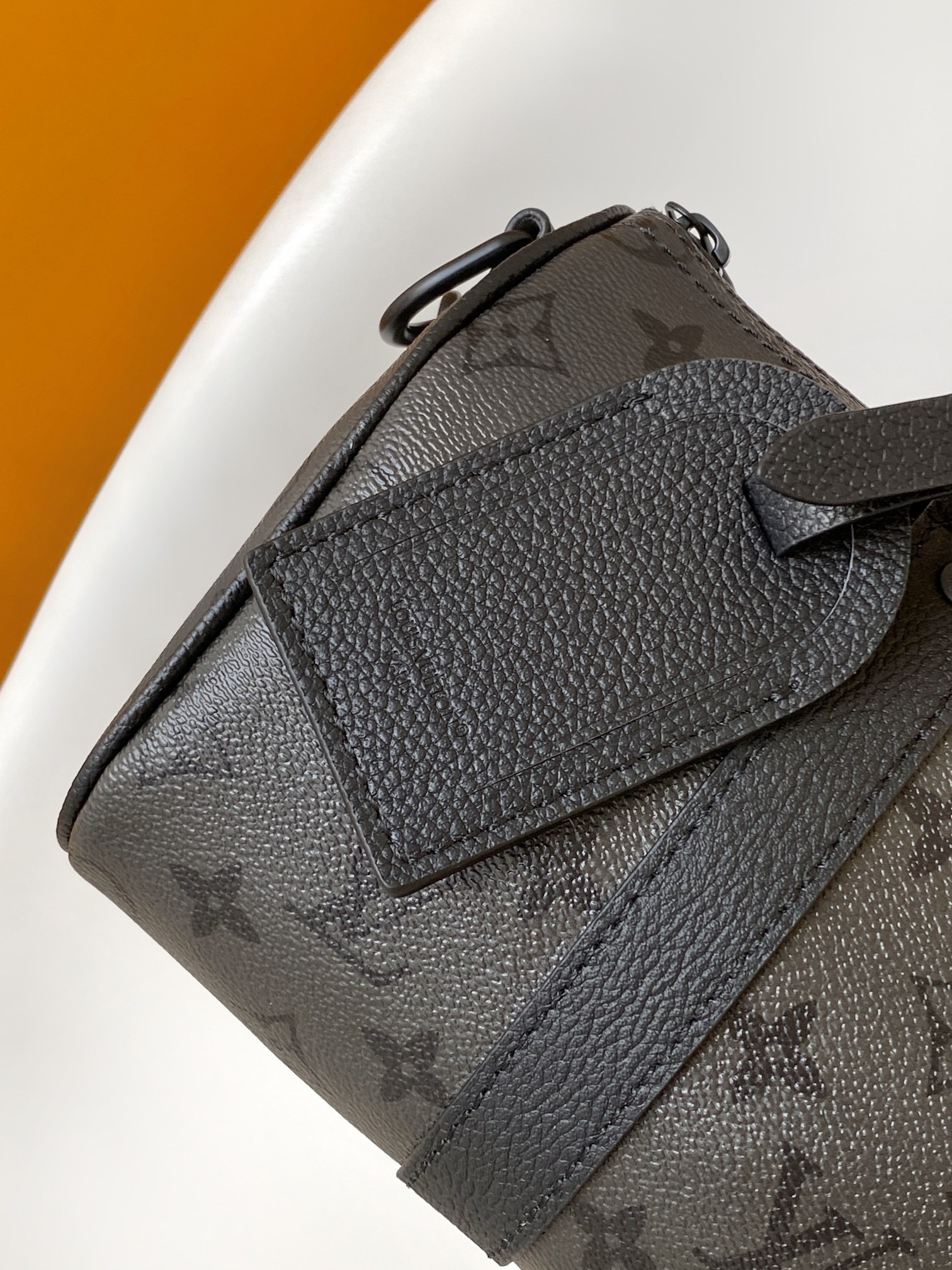 L X V Keepall Bandoulière 25 M12684 Size:25x15x11cm detail 5