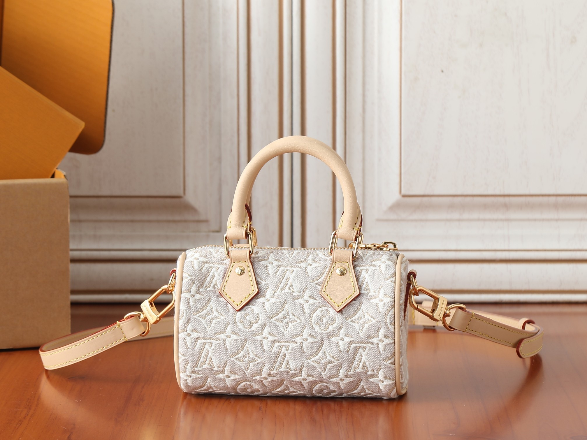 L X V Nano Speedy M28502 Size:16x10x7.5cm detail 2