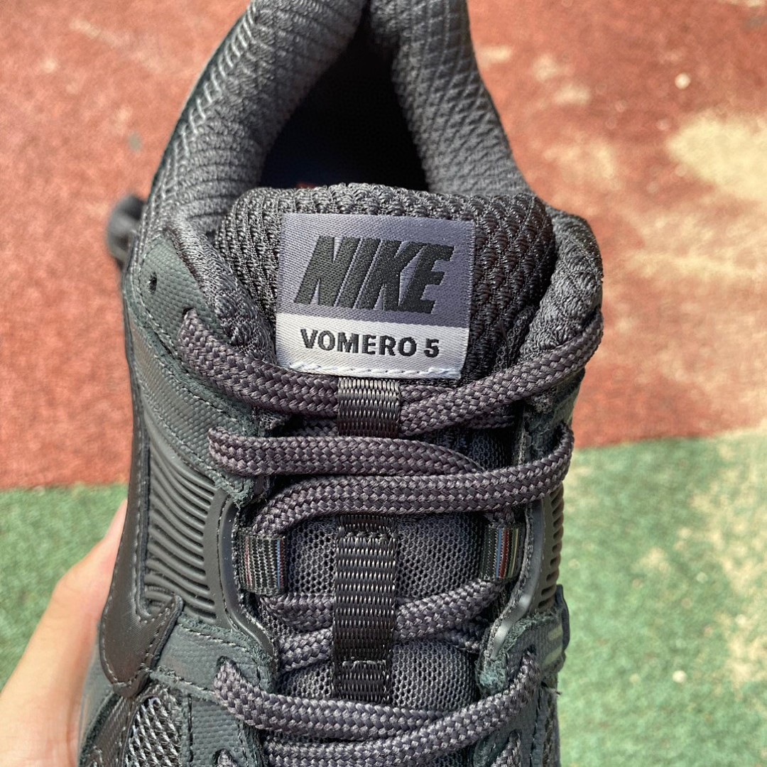 Zoom Vomero 5黑色 Nike Air Zoom Vomero 5防滑耐磨女款 低帮跑步鞋 bv1358-002