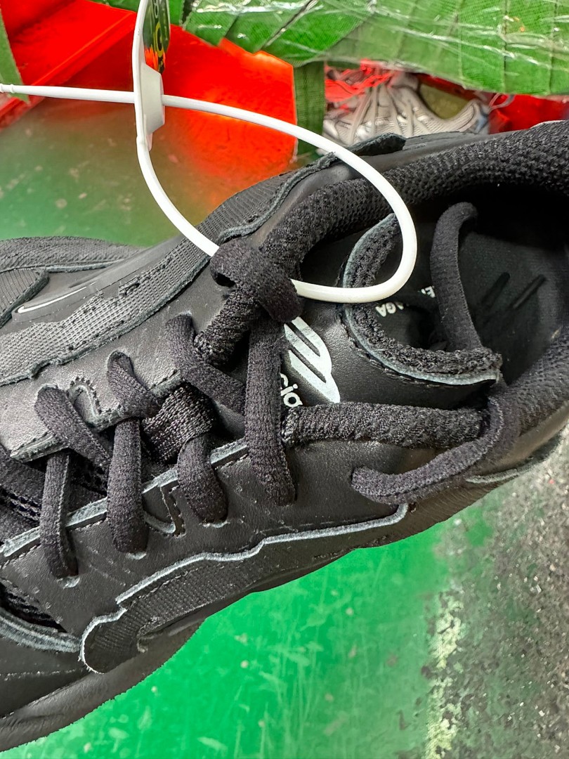 巴黎世家 Monday 黑色 vg纯原版 VG版 Balenciaga Monday 巴黎世家牛皮革圆头系带低帮生活休闲鞋 跑鞋WDTSC1000