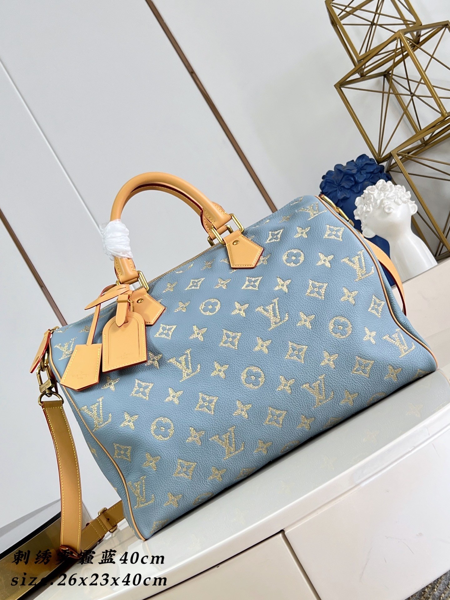 L X V Speedy P9 Bandoulière 40 M13916 Size：26x23x40cm