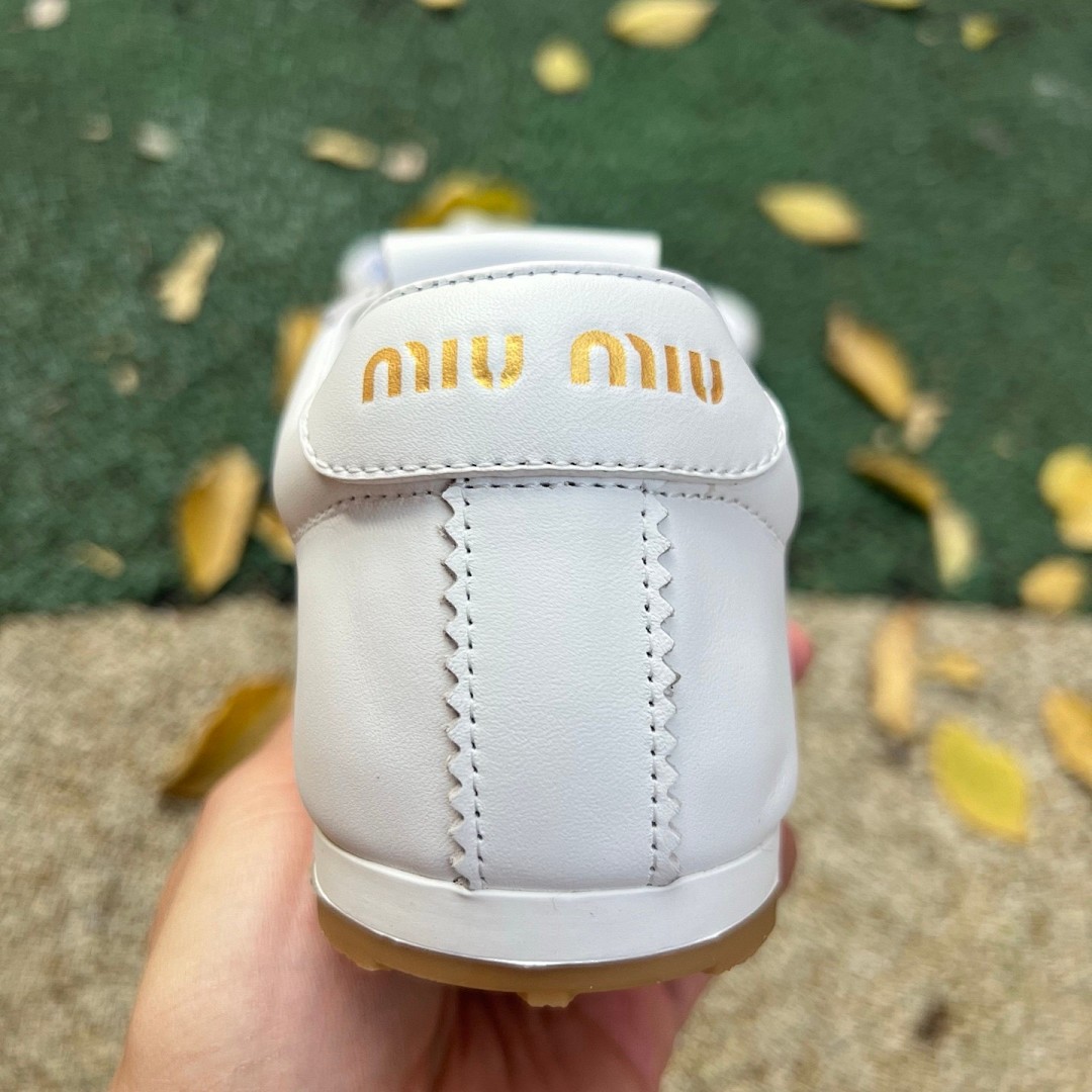 MIU MIU缪缪 Plume 皮革白色 运动鞋 尺码：35-40 ，38