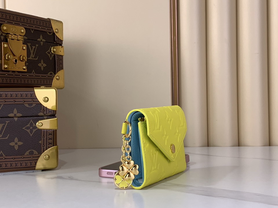 L X V Wallets(Multiple sizes) detail 23