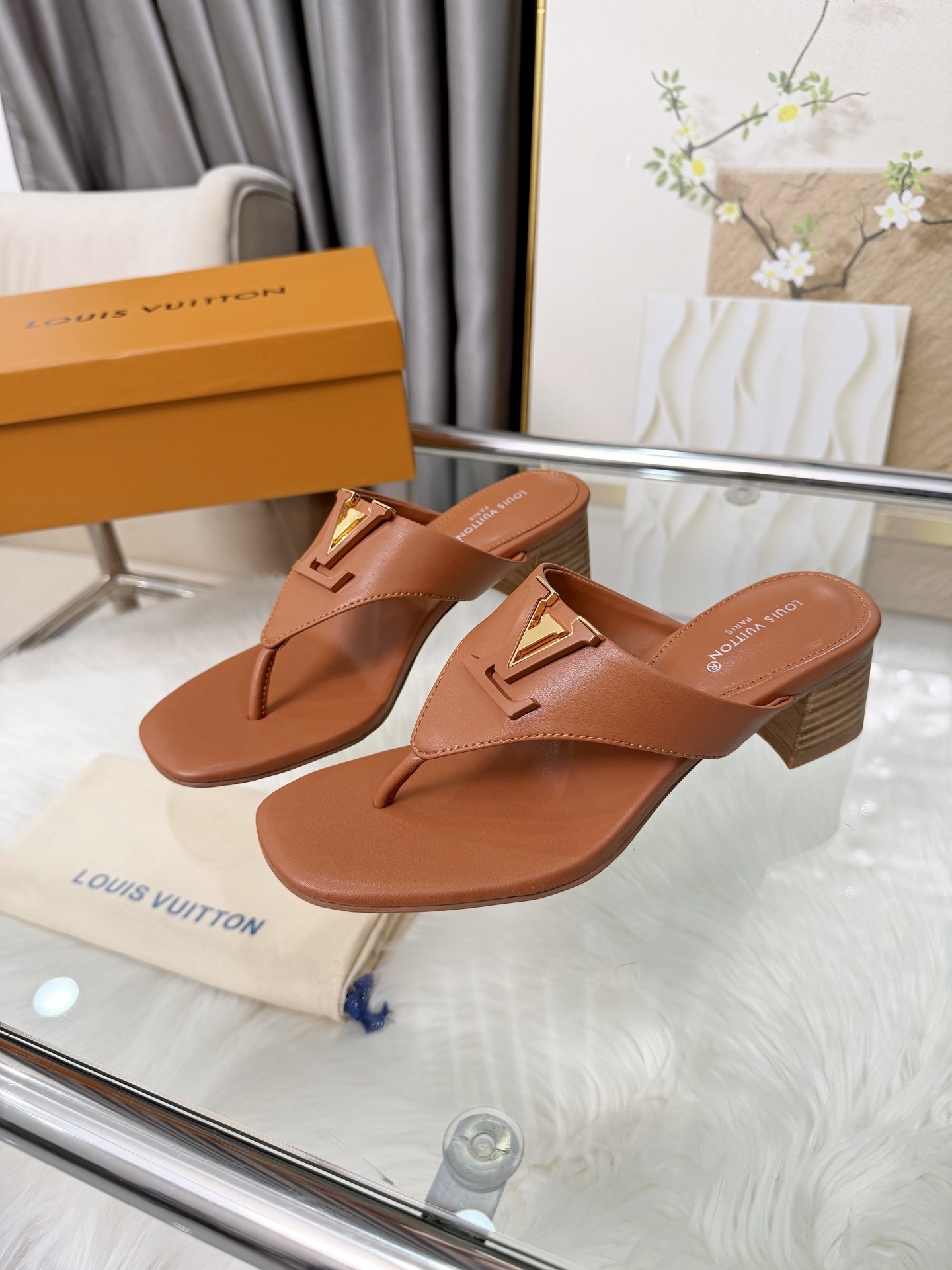 L X V Female High Heels(Multiple colors) detail 9
