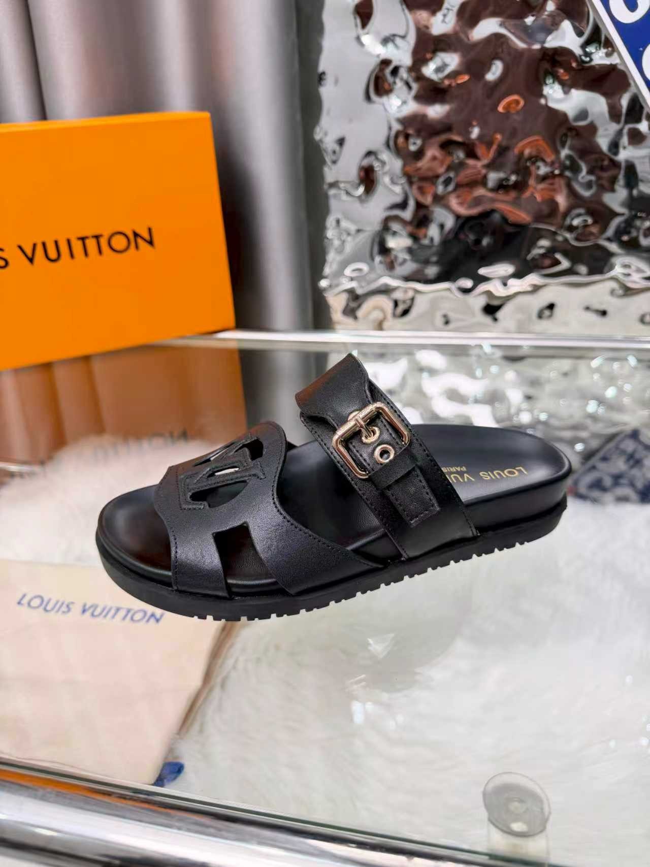 L X V SLIPPERS detail 3