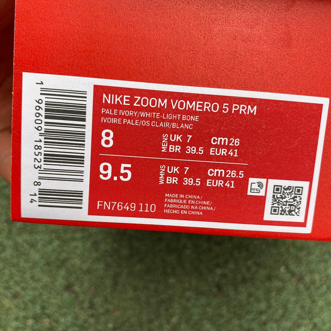 Nike Zoom Vomero 5白黑荧光低帮运动跑步鞋FN7649-110