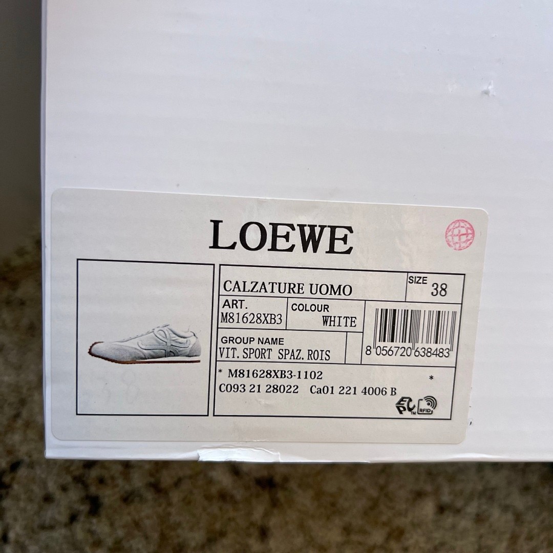 LOEWE罗意威 Ballet Runner 2.0 小牛皮 米白 尺码：35-40    40