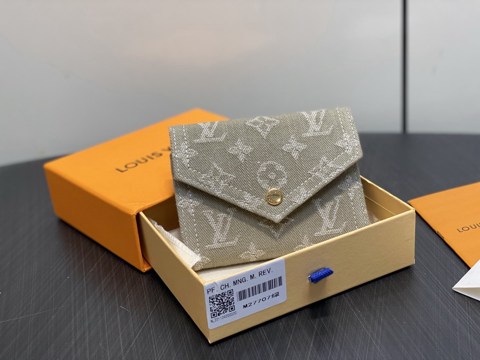 L X V Wallets(Multiple sizes) detail 10