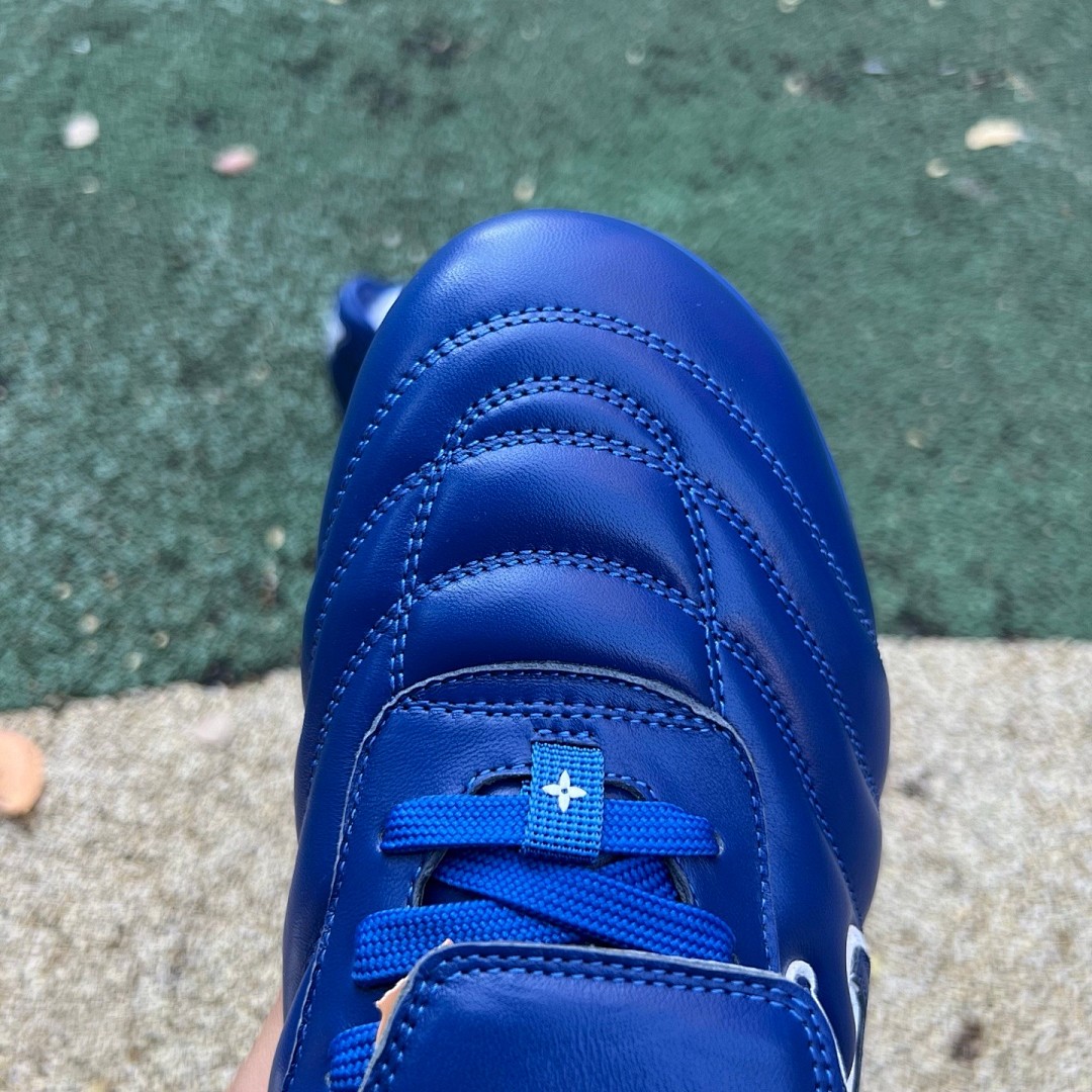 LOUIS VUITTON Footprint Soccer lv足球鞋 蓝色 尺码：39-45   52