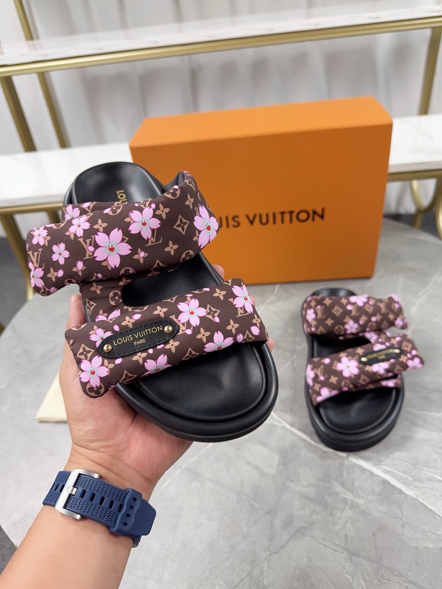 L X V SLIPPERS detail 4