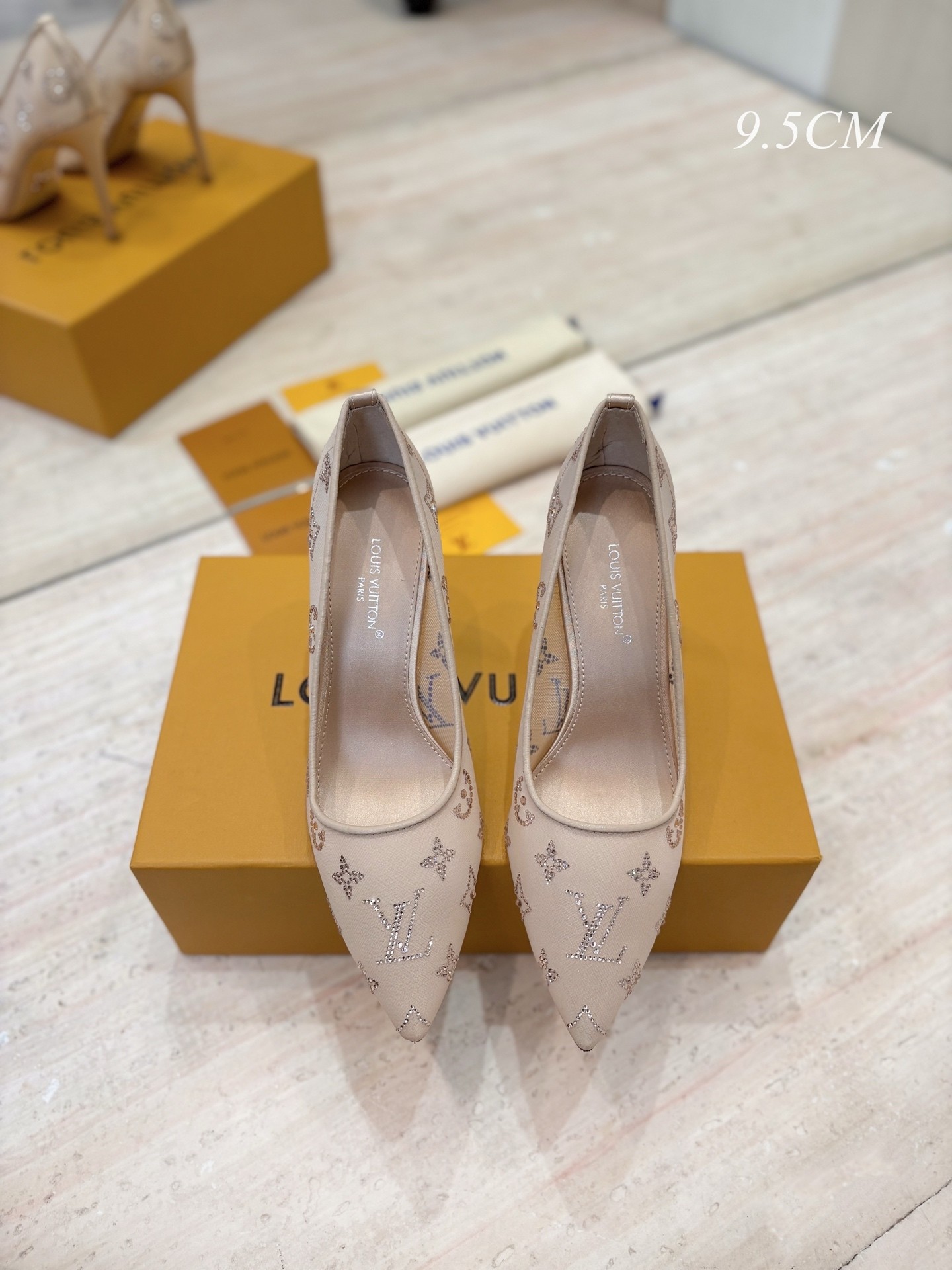 L X V High Heels 9.5cm detail 5