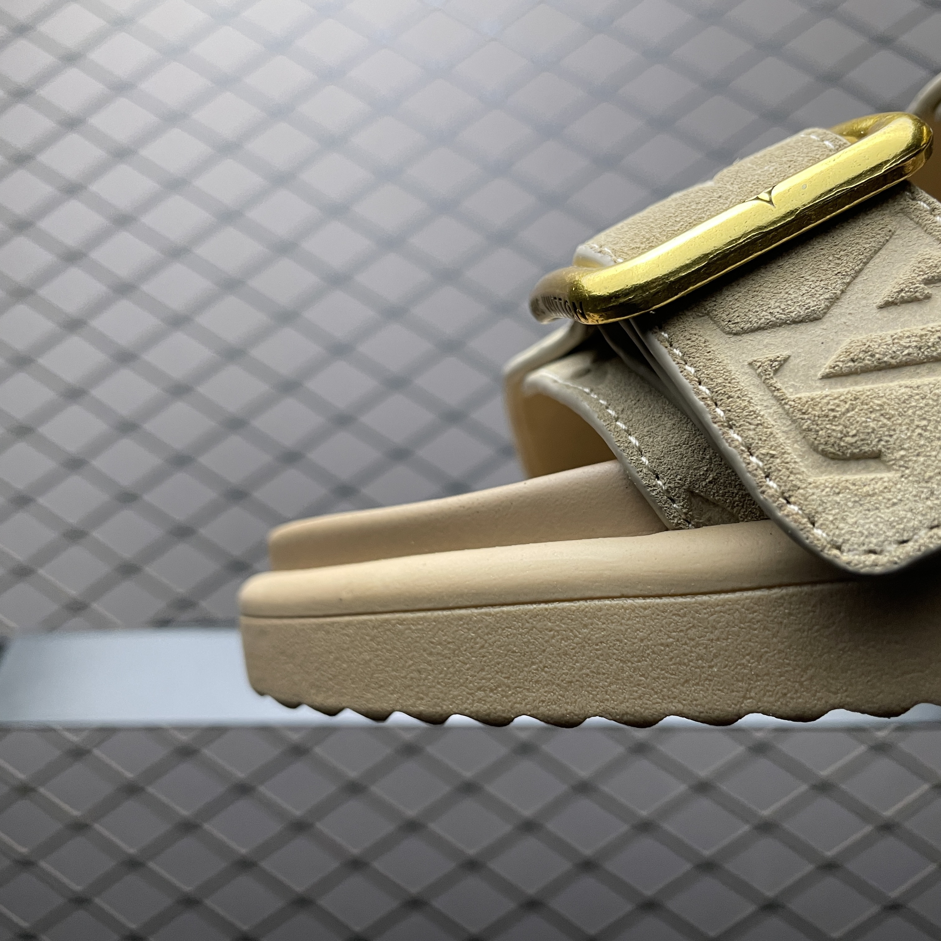 L X V Venice slippers(Multiple colors) detail 19