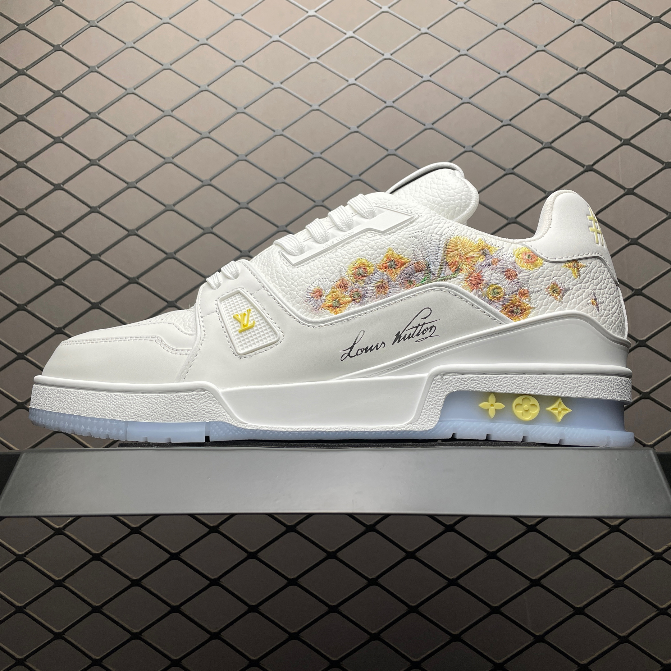 L X V TRAINER SNEAKERS