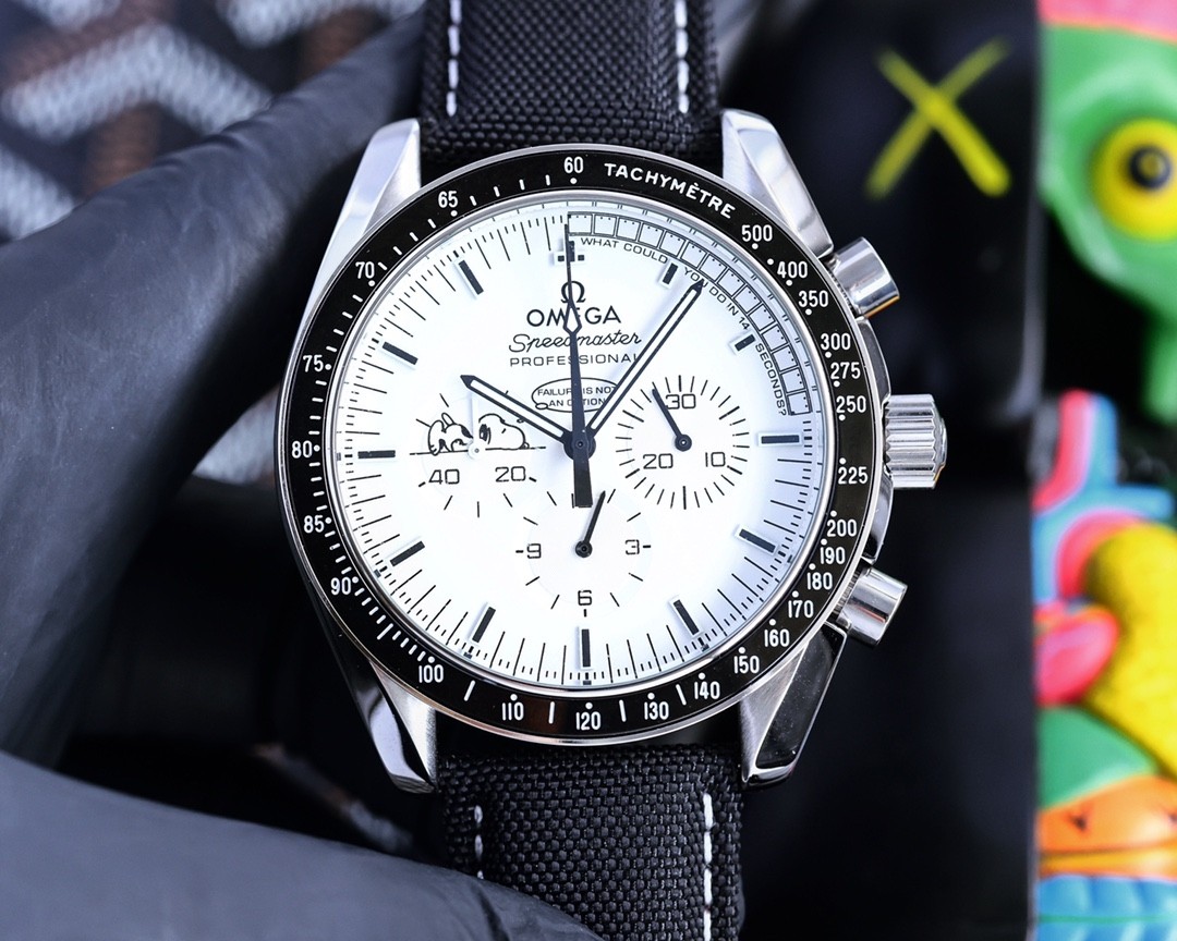 OMG Speedmaster Snoopy