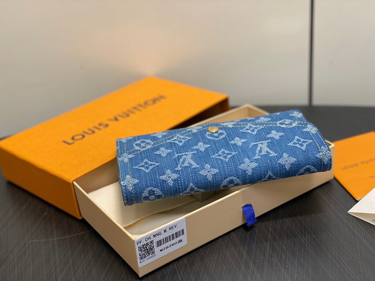 L X V Wallets(Multiple sizes) detail 5