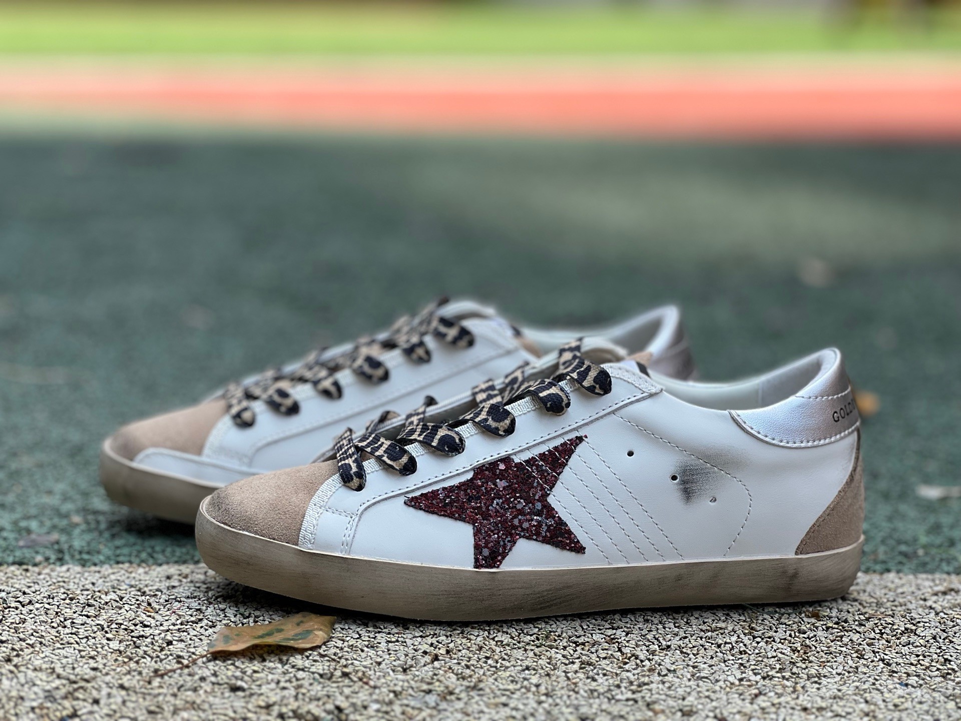 Golden Goose Super-Star GGDB白棕色