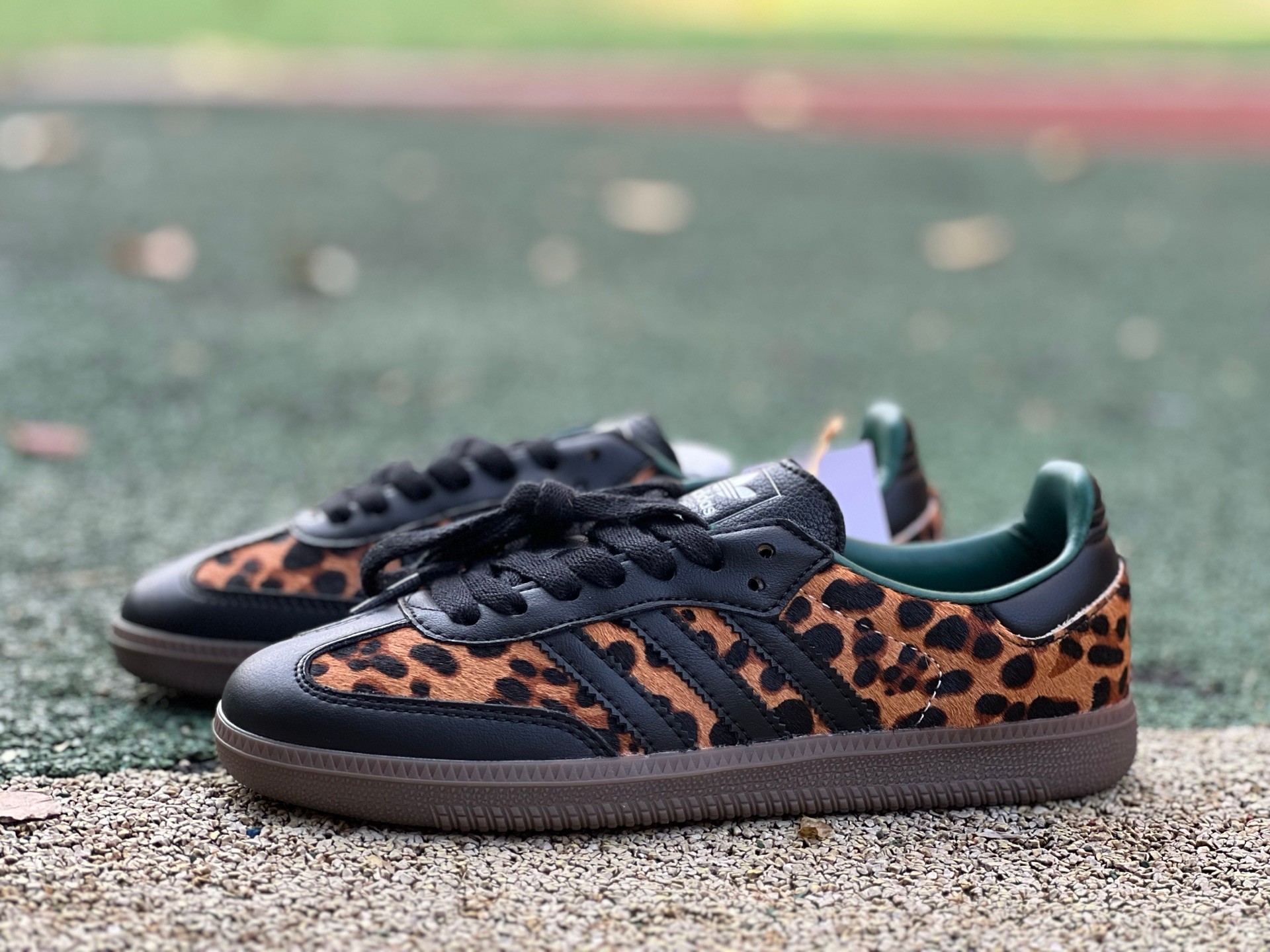 阿迪德训板鞋豹纹黑色 s2纯原版 阿迪达斯Adidas Samba OG T头鞋 豹纹复古德训板鞋 JI2735