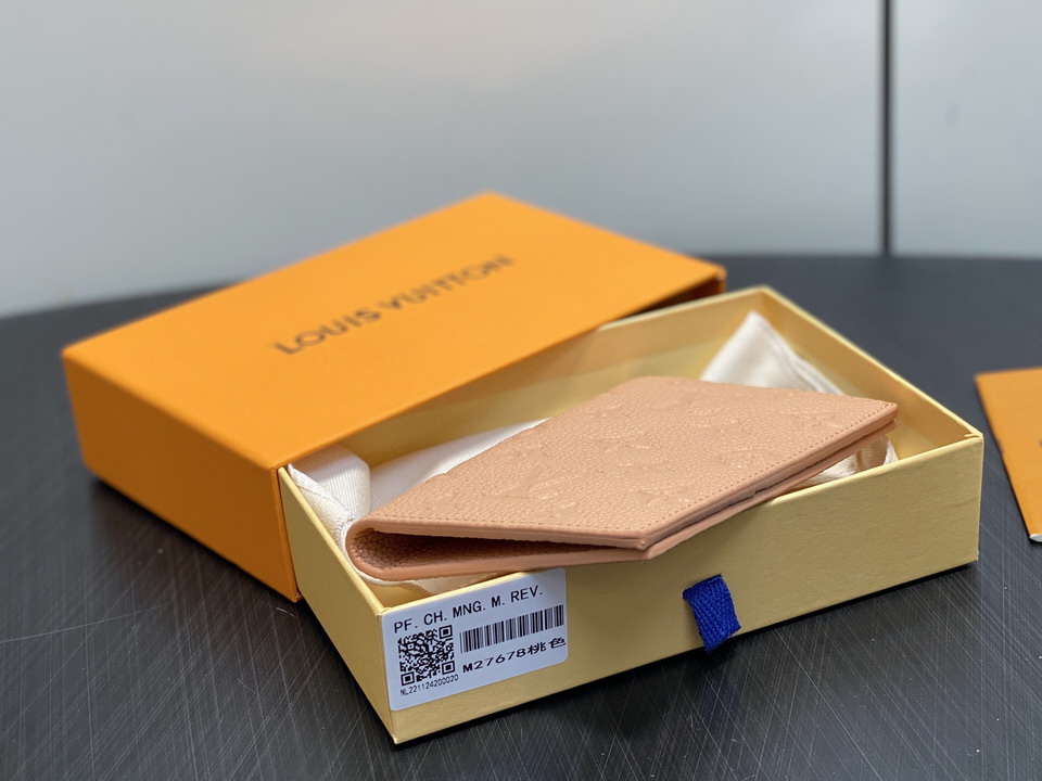 L X V Wallets(Multiple sizes) detail 45