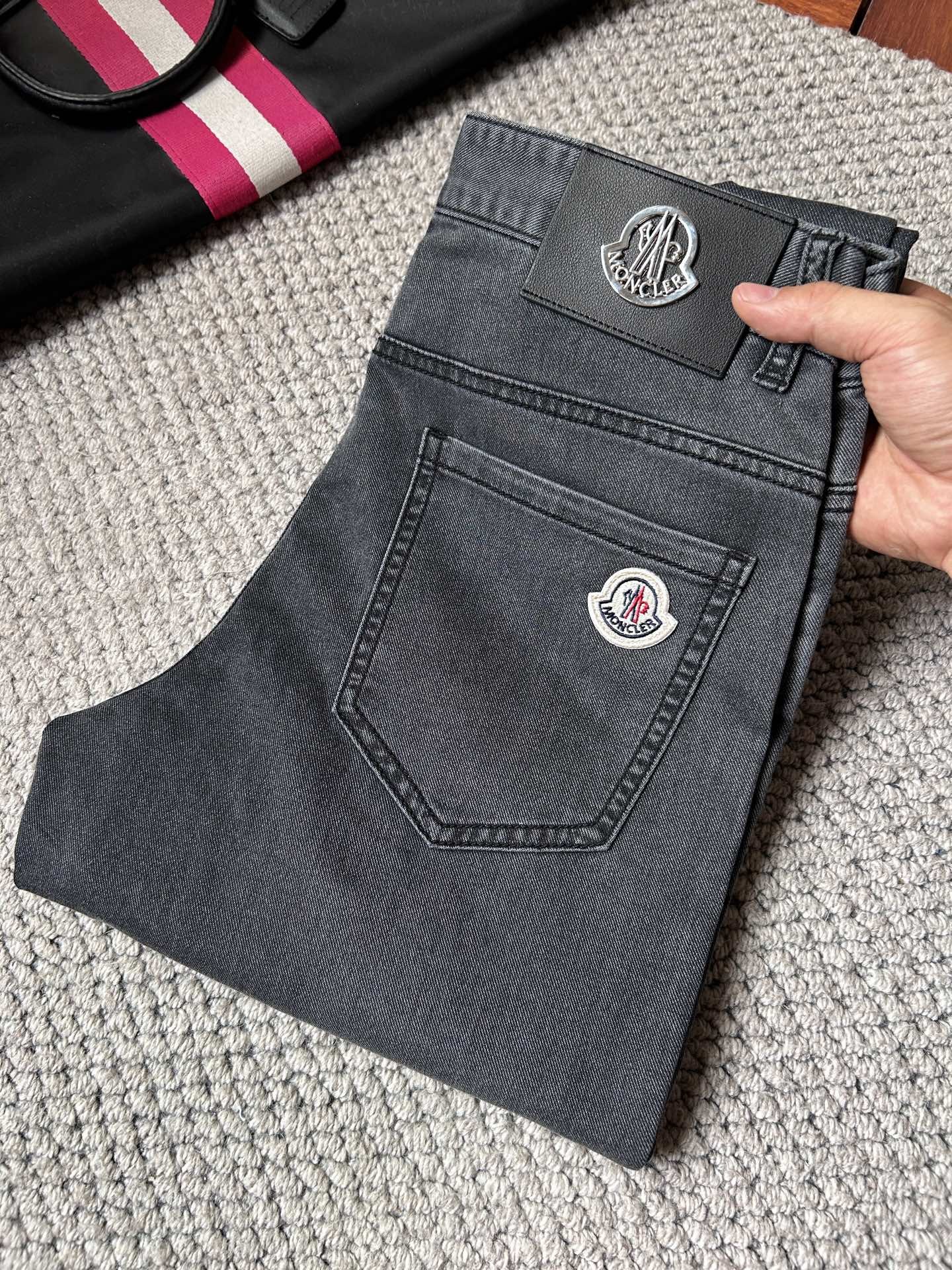 MONC Denim Jeans