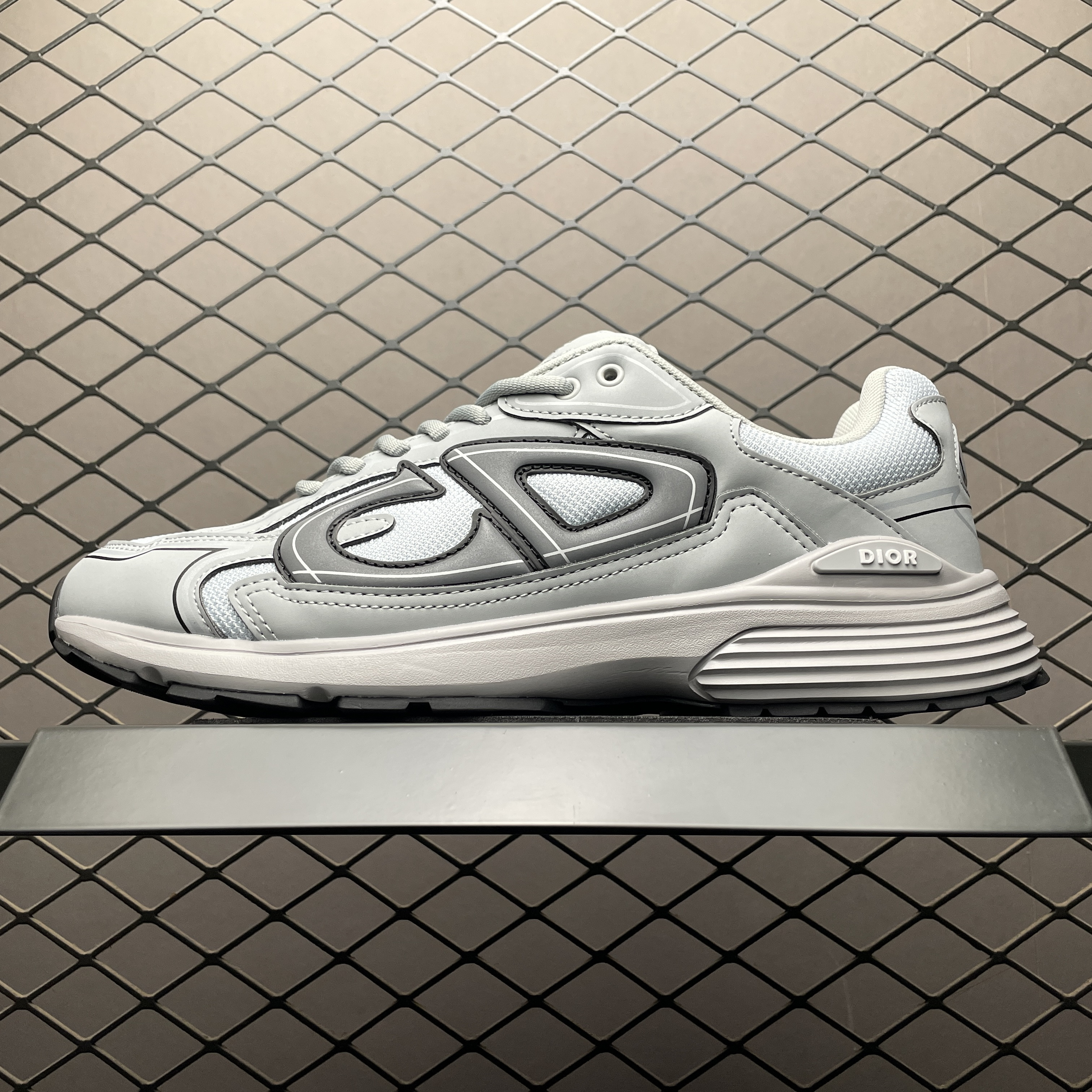 DR b30 sneaker