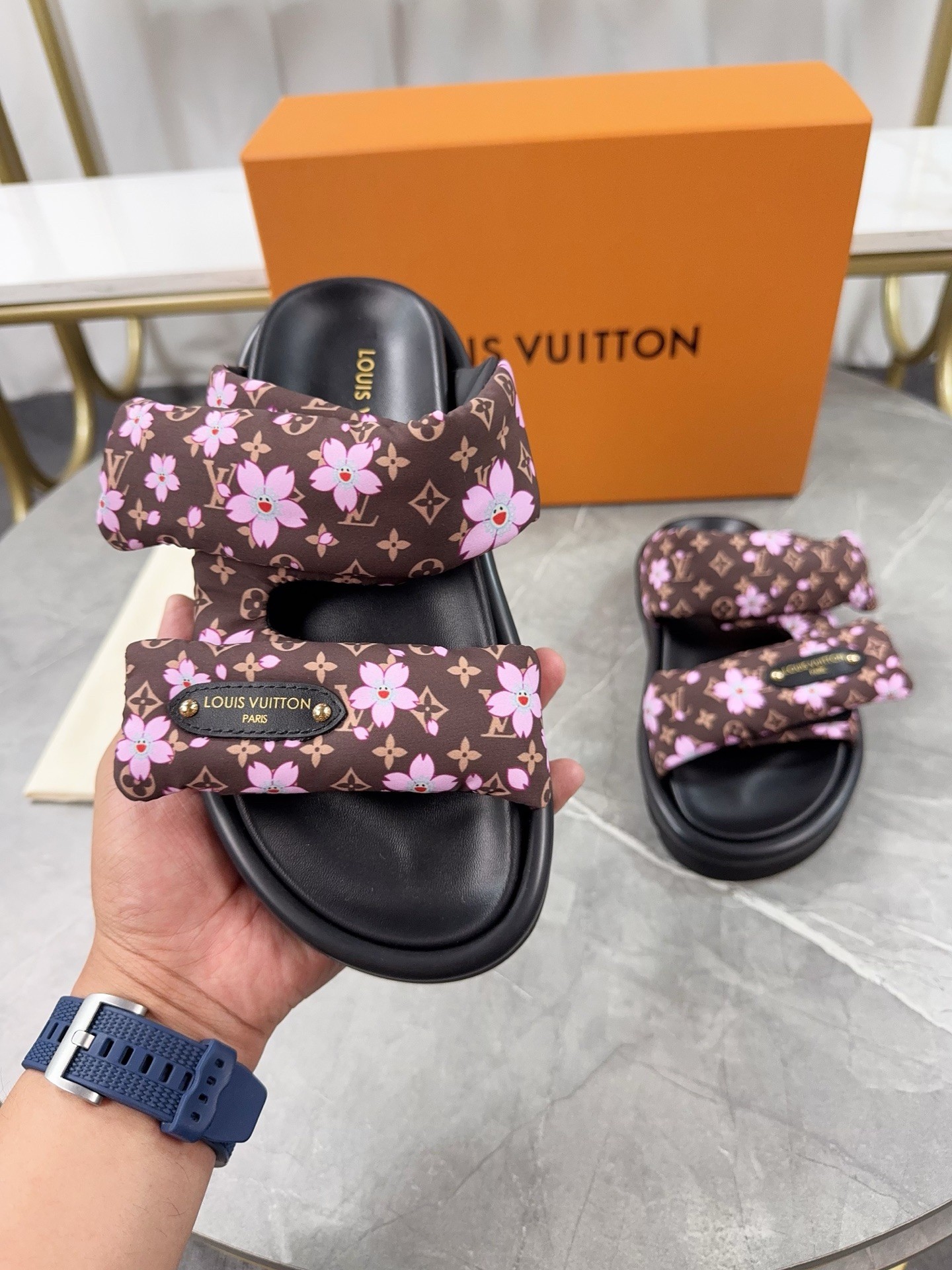 L X V SLIPPERS detail 7
