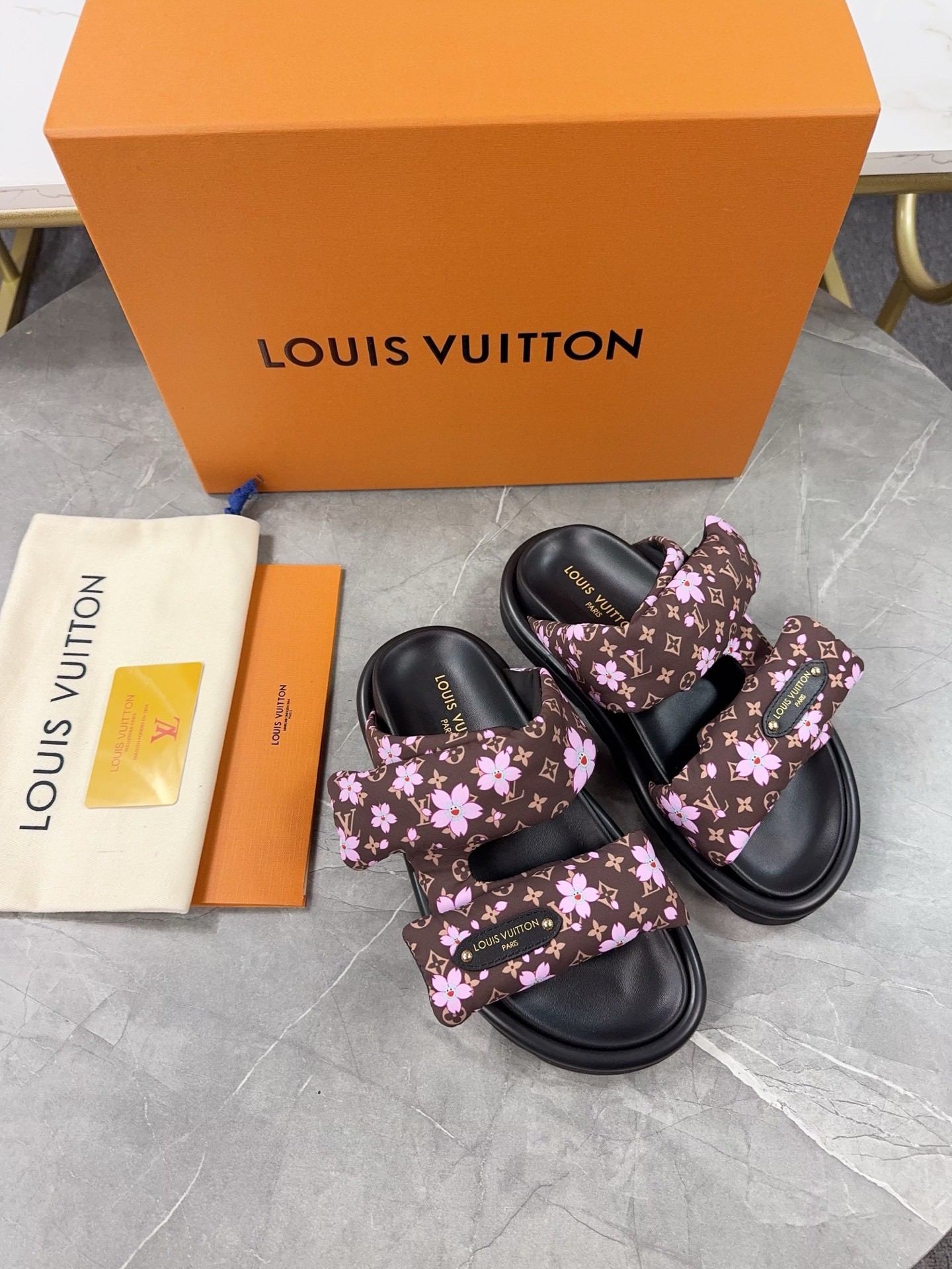 L X V SLIPPERS detail 6