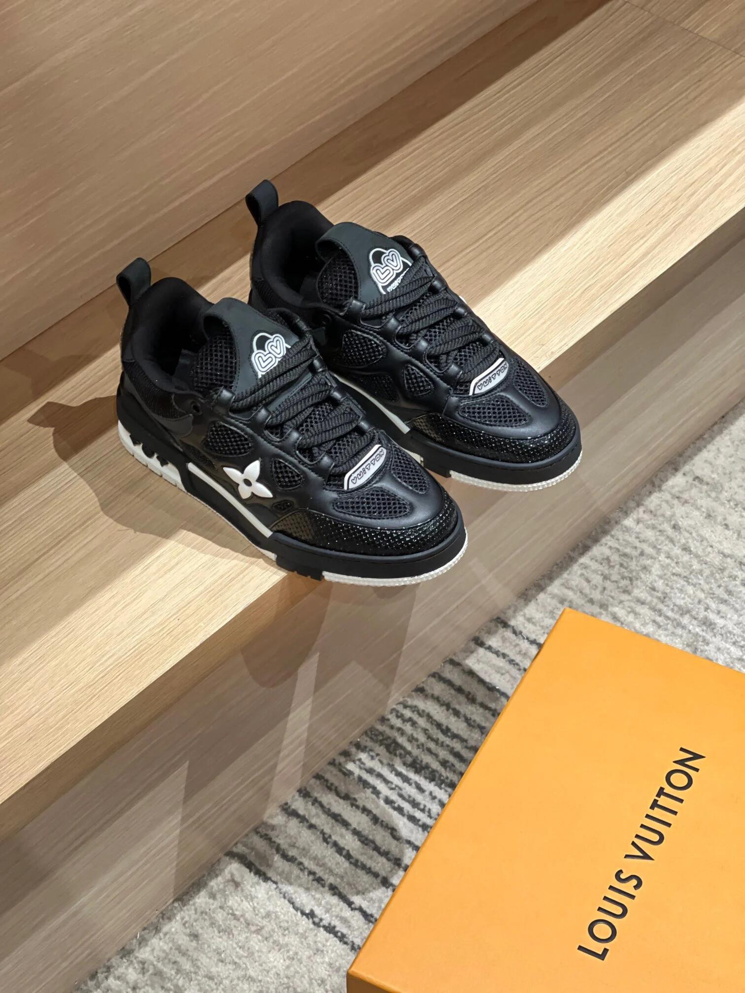 L X V RUNNER TATIC Sneakers detail 5