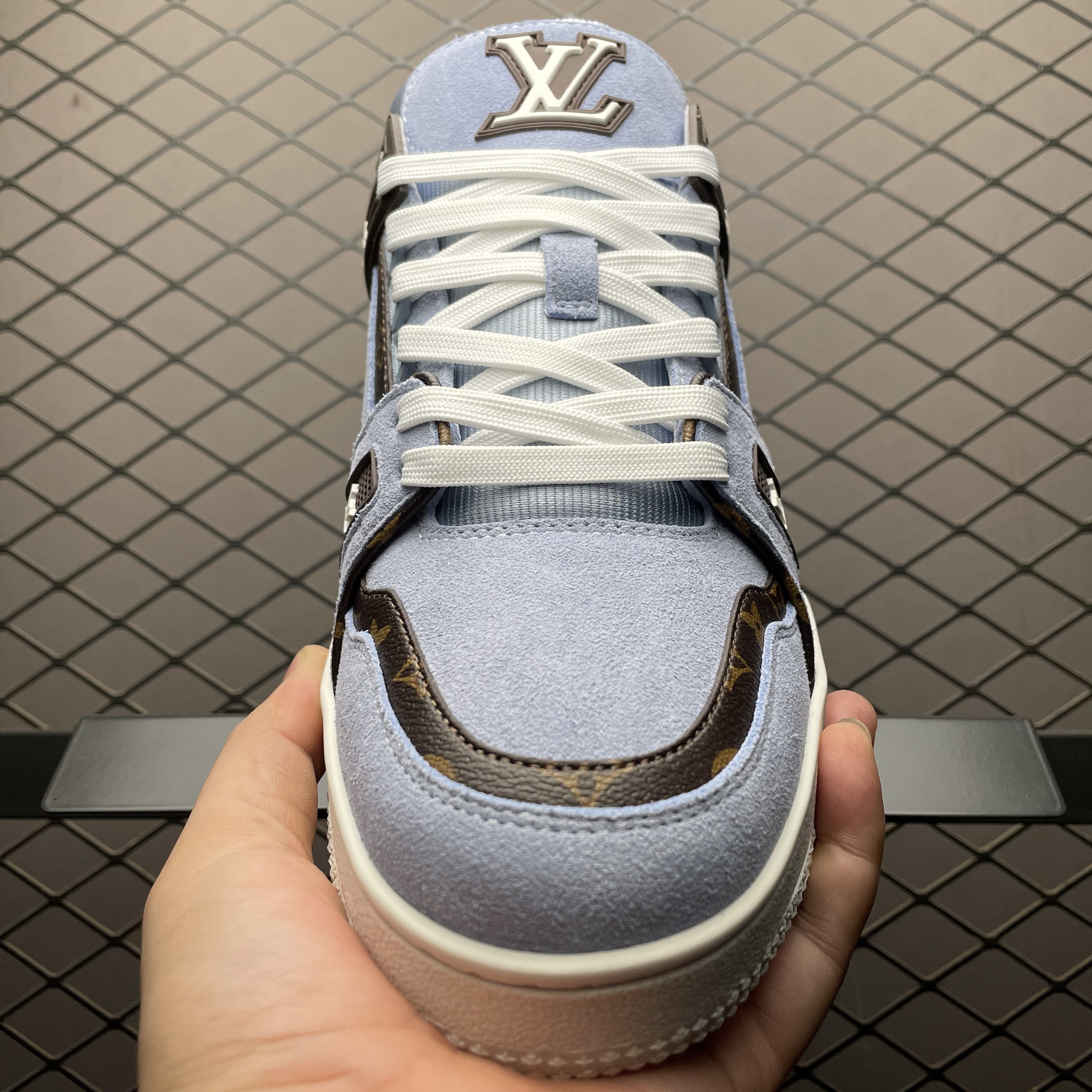 L X V TRAINER SNEAKERS detail 7