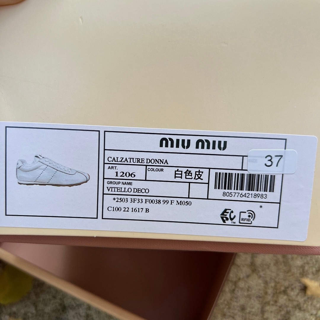 MIU MIU缪缪 Plume 皮革白色 运动鞋 尺码：35-40 ，38