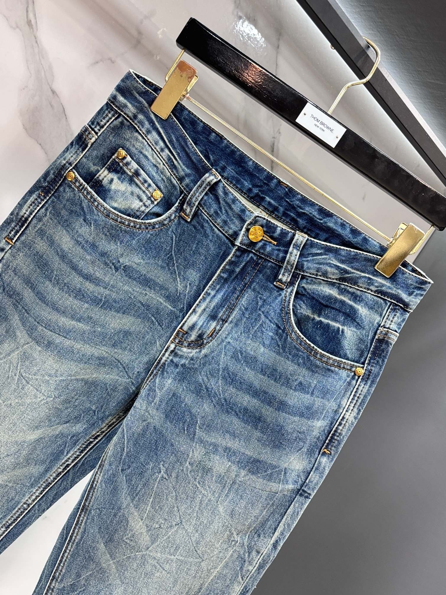 Product detail 4