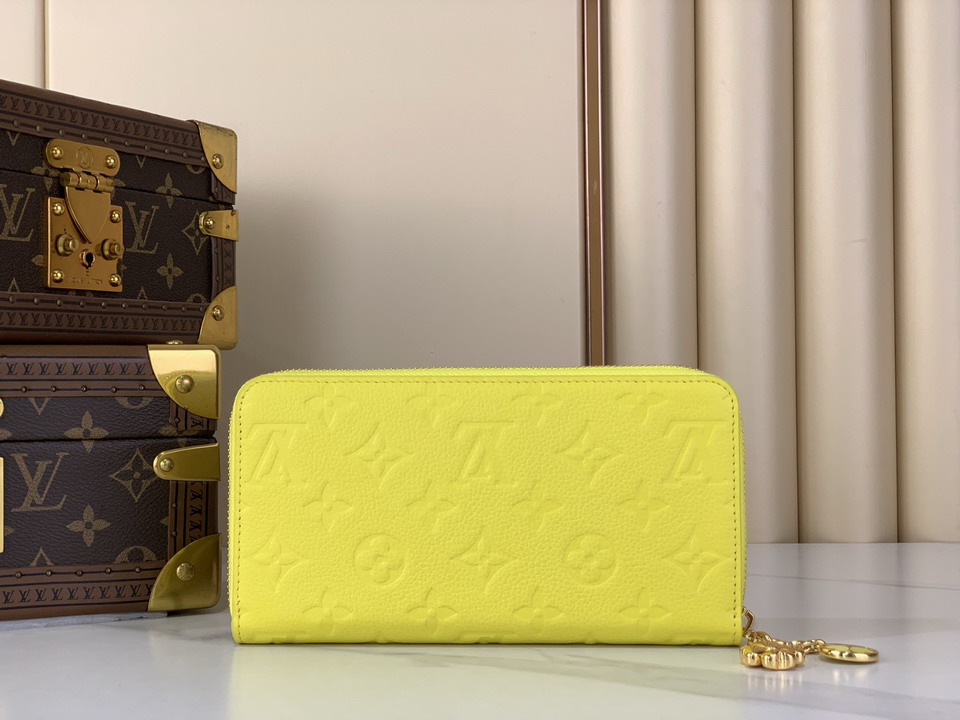 L X V Wallets(Multiple sizes) detail 11