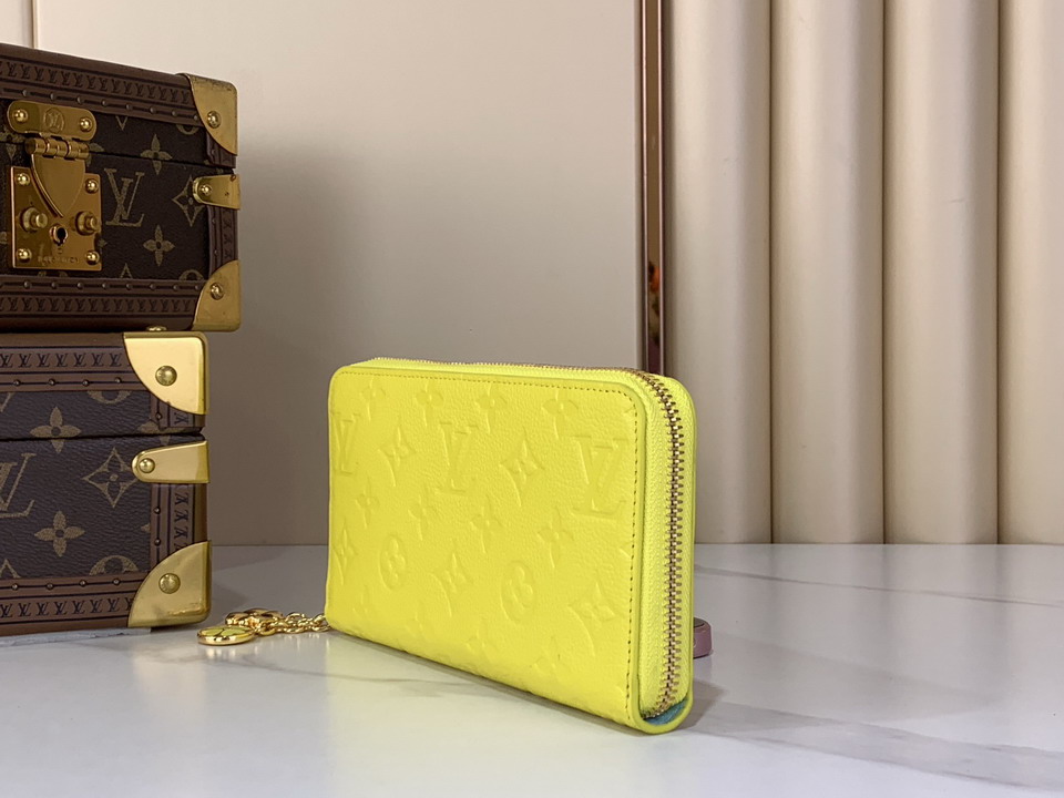L X V Wallets(Multiple sizes) detail 12