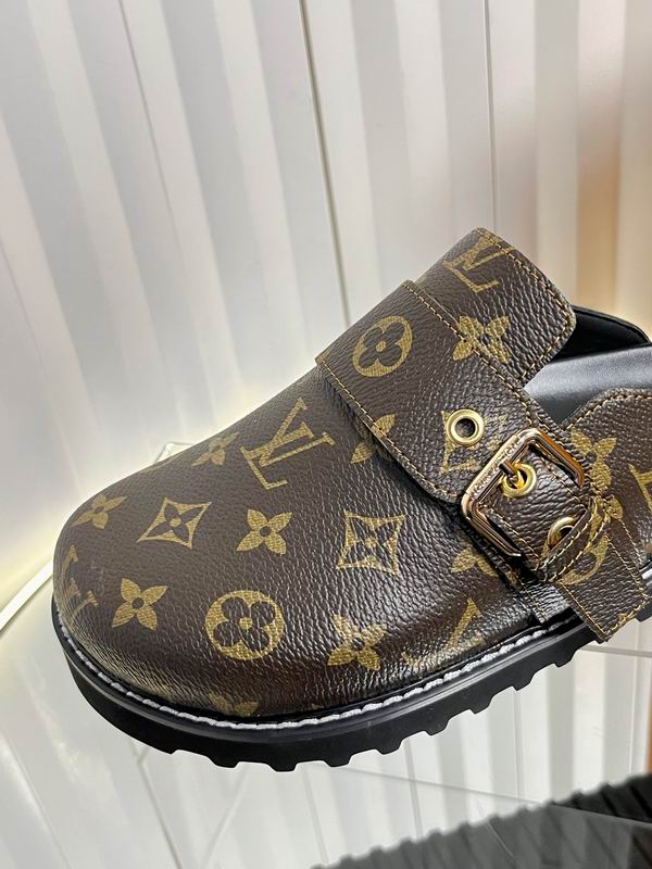 L X V Slippers detail 7