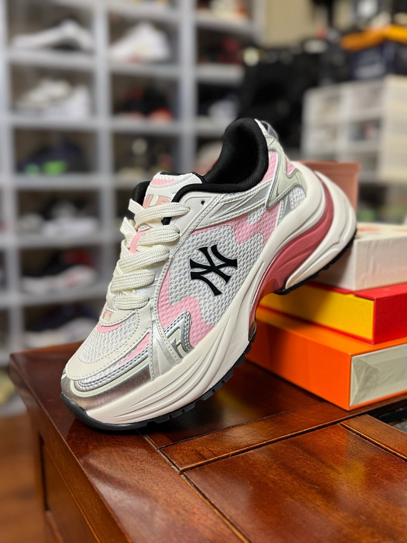 MLB白银粉 New York Yankees Curve Runner 跑步鞋 粉色 3ARNSPL4N（GP011）