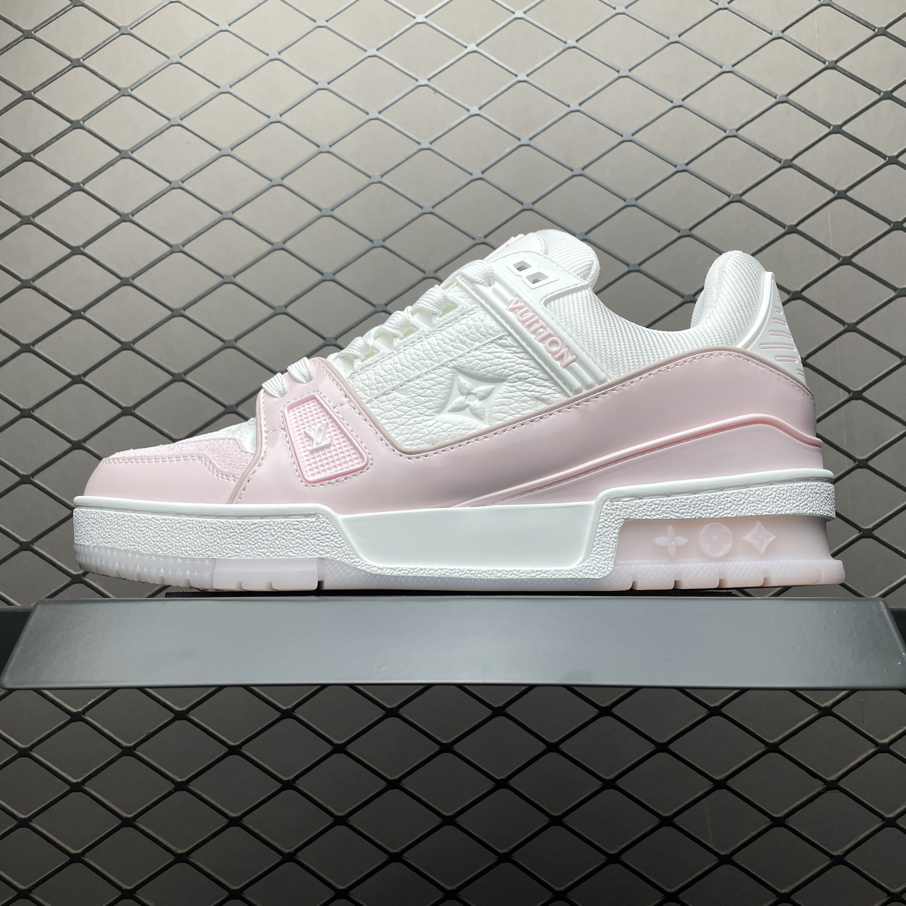 L X V TRAINER Sneaker