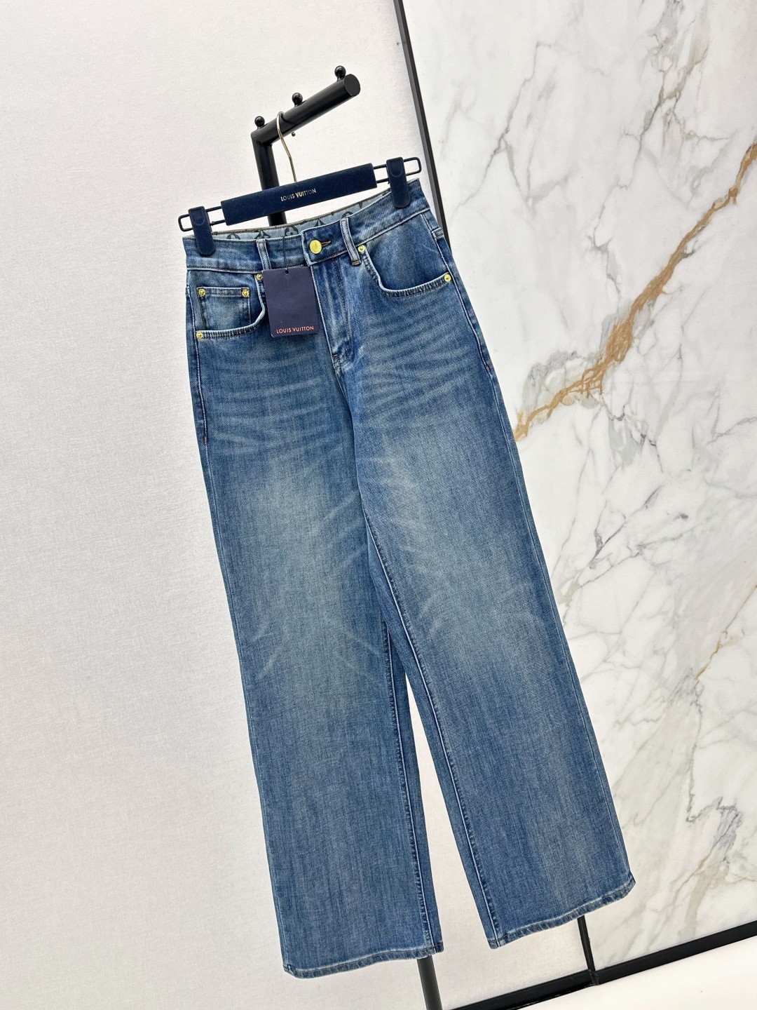 Product detail 1