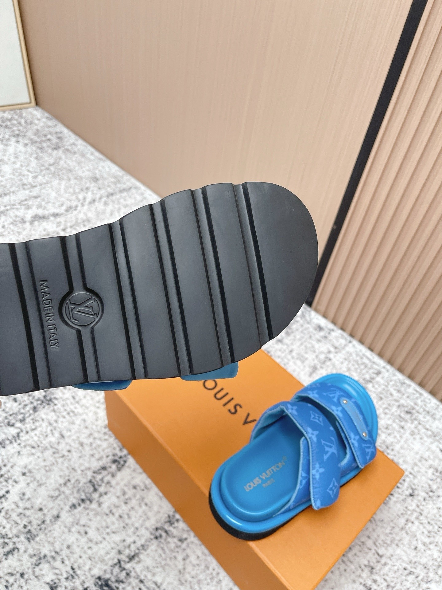 L X V SLIPPERS detail 7