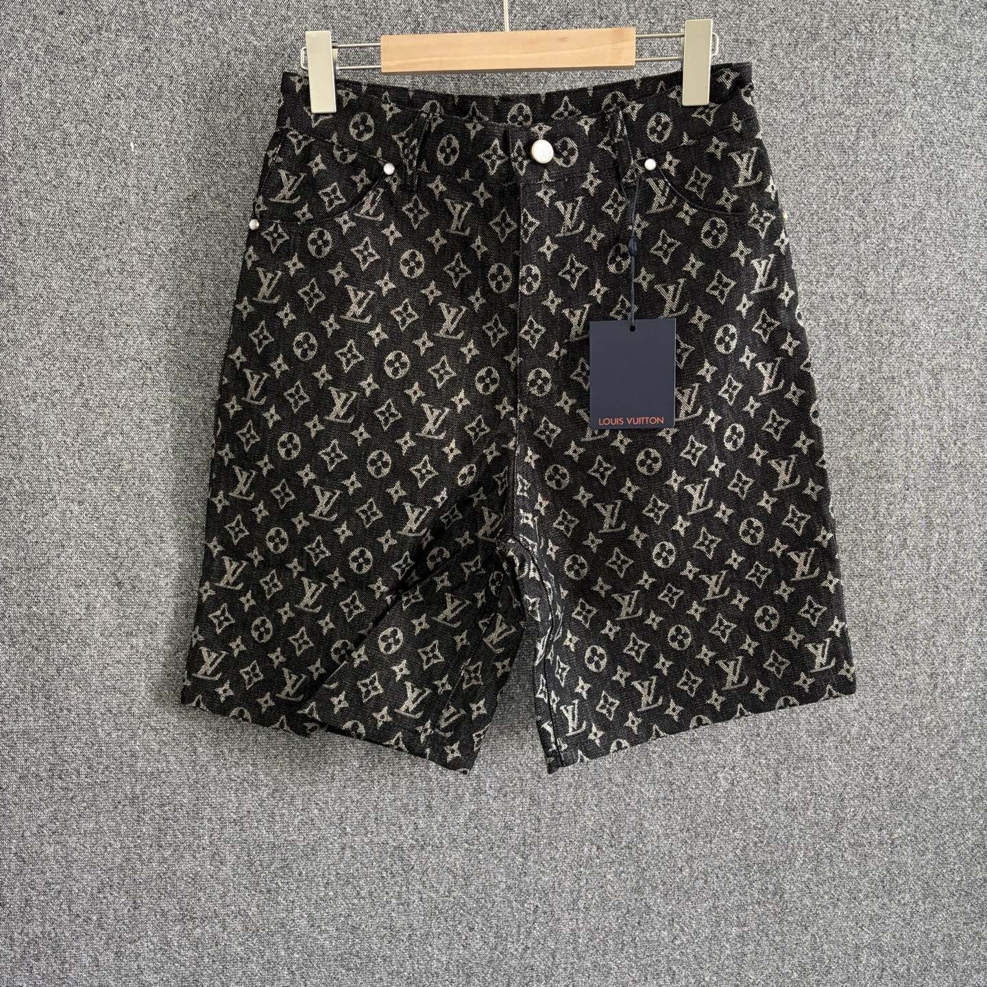 L X V Jeans Shorts