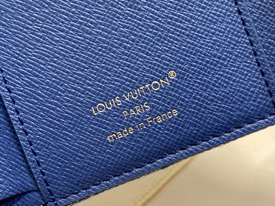 L X V Wallets(Multiple sizes) detail 19