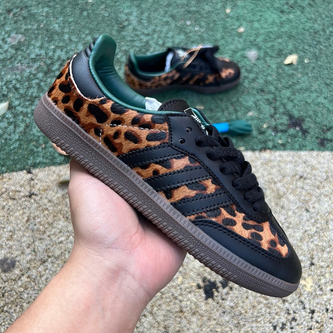 阿迪德训板鞋豹纹黑色 s2纯原版 阿迪达斯Adidas Samba OG T头鞋 豹纹复古德训板鞋 JI2735